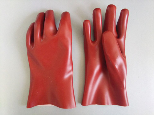 劳保用品手套：铁红色耐油手套